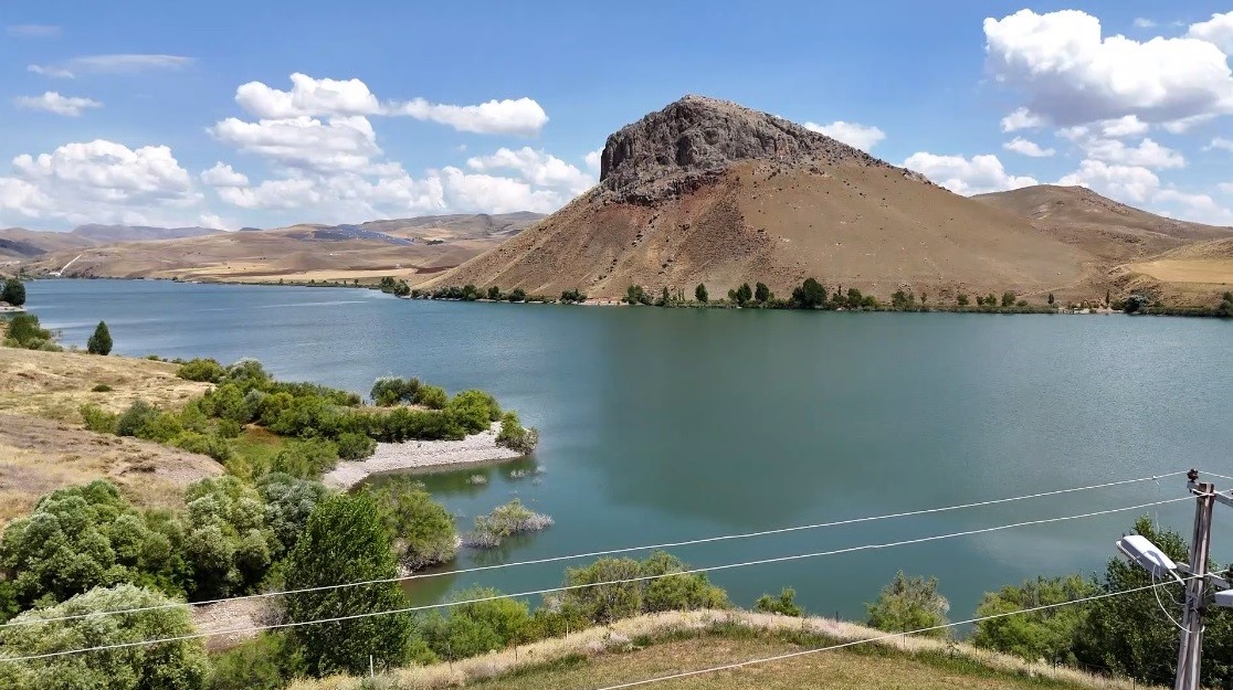 Tercan Barajı 13 bin kişinin elektrik ihtiyacını karşılıyor