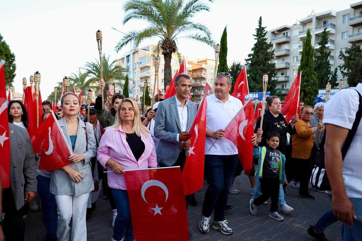 Didim’de 19 Mayıs coşkusu gece saatlerine kadar sürdü
