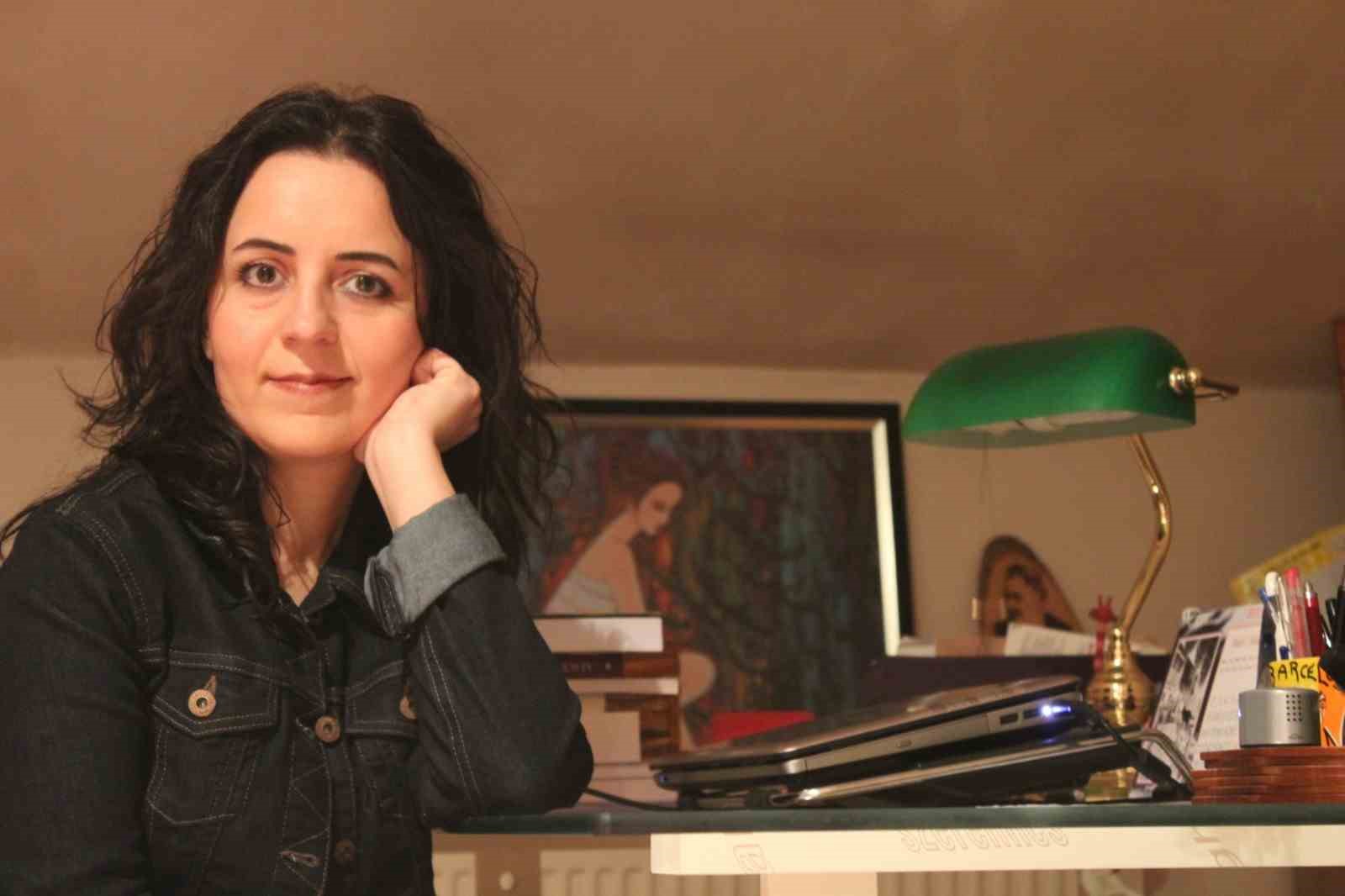 Ayvalıklı yazara Sait Faik Hikâye Armağanı Doğan Hızlan Özel Ödülü