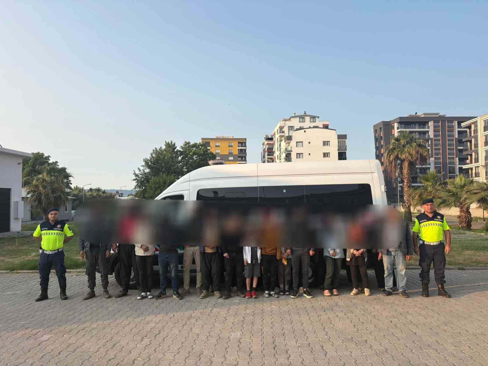 Aydın’da 21 düzensiz göçmen yakalandı