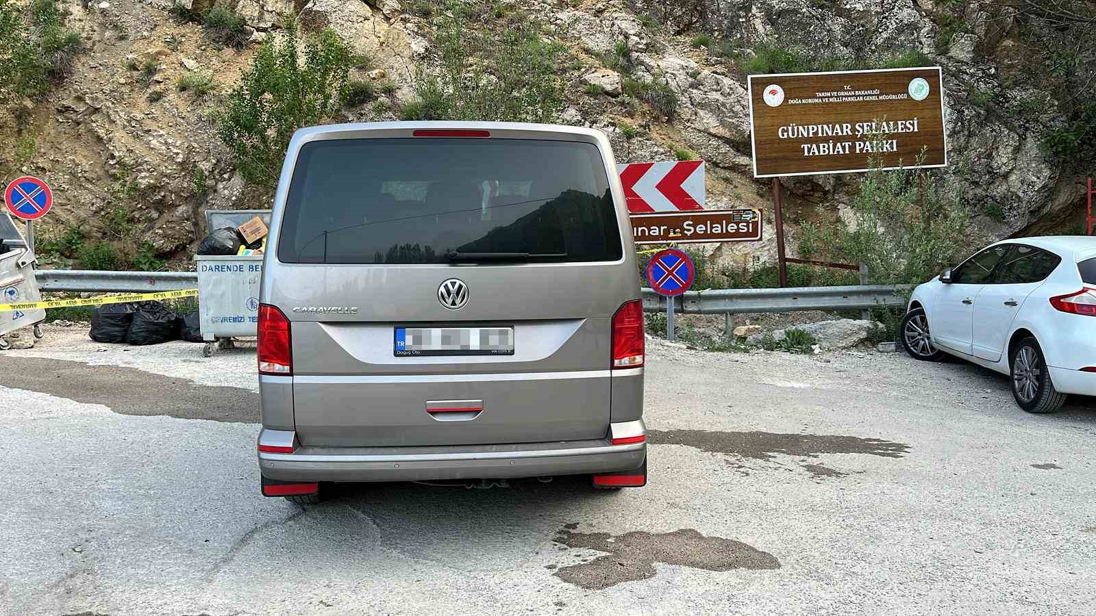 Hatalı park, d&ouml;n&uuml;ş&uuml; engelledi
