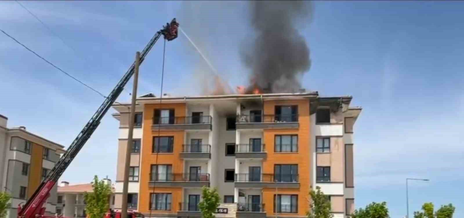 Şanlıurfa&rsquo;da korkutan yangın
