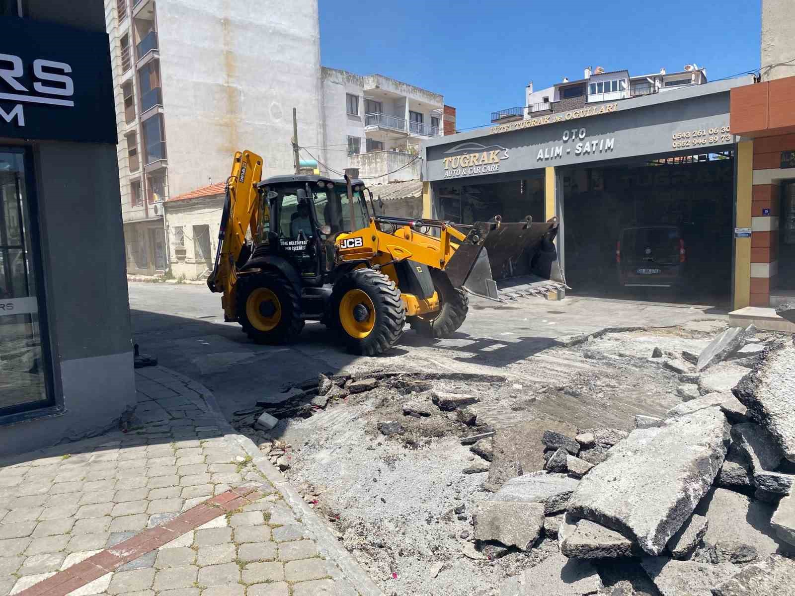 Söke’de yol yenileme çalışmaları devam ediyor
