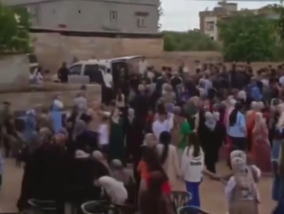 Gaziantep’te düğünde havaya ateş ederken kuzenini vuran maganda tutuklandı
