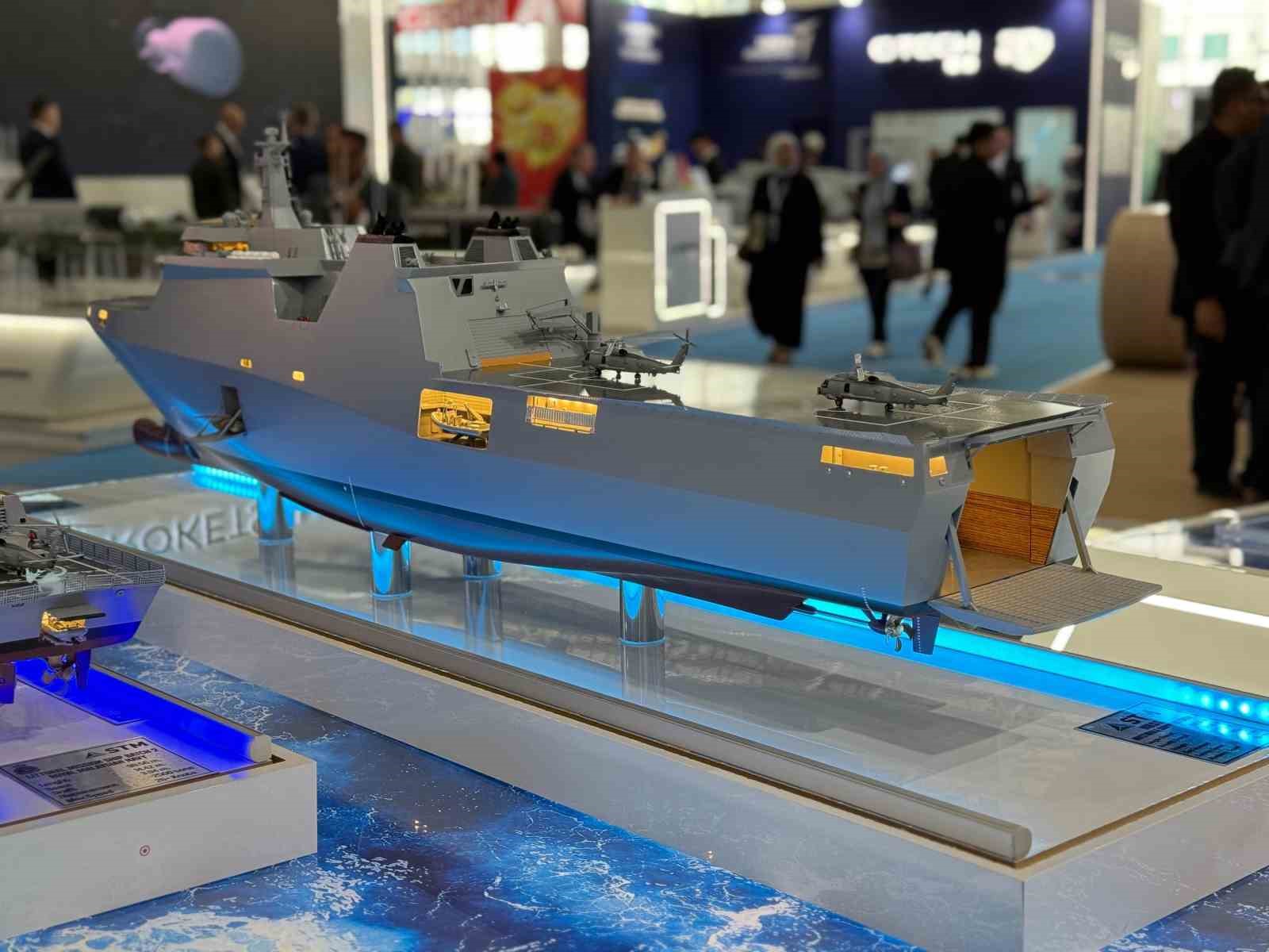 STM’nin ‘Çok Maksatlı Destek Gemisi’ ilk kez görücüye çıktı