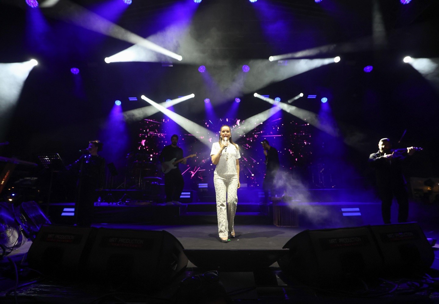 Arasta Sincan’da Bengü ve Mustafa Taş konseri