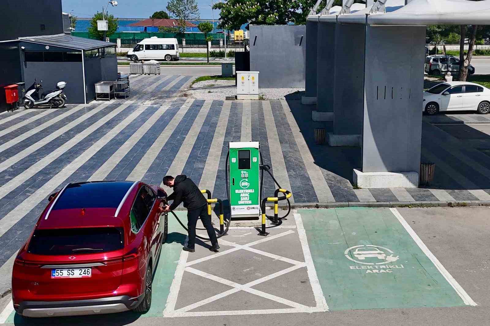 SBB&rsquo;den elektrikli ara&ccedil;lar i&ccedil;in hızlı şarj istasyonu
