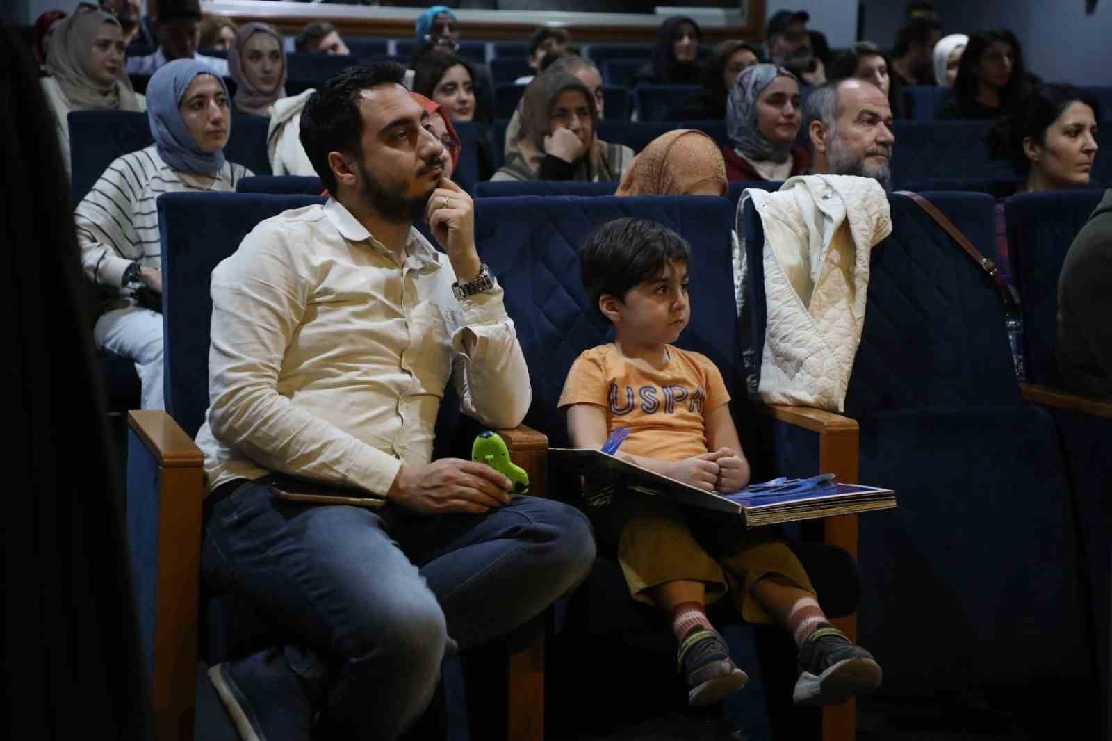 Genç Sinemacılar mezuniyet heyecanı yaşadı
