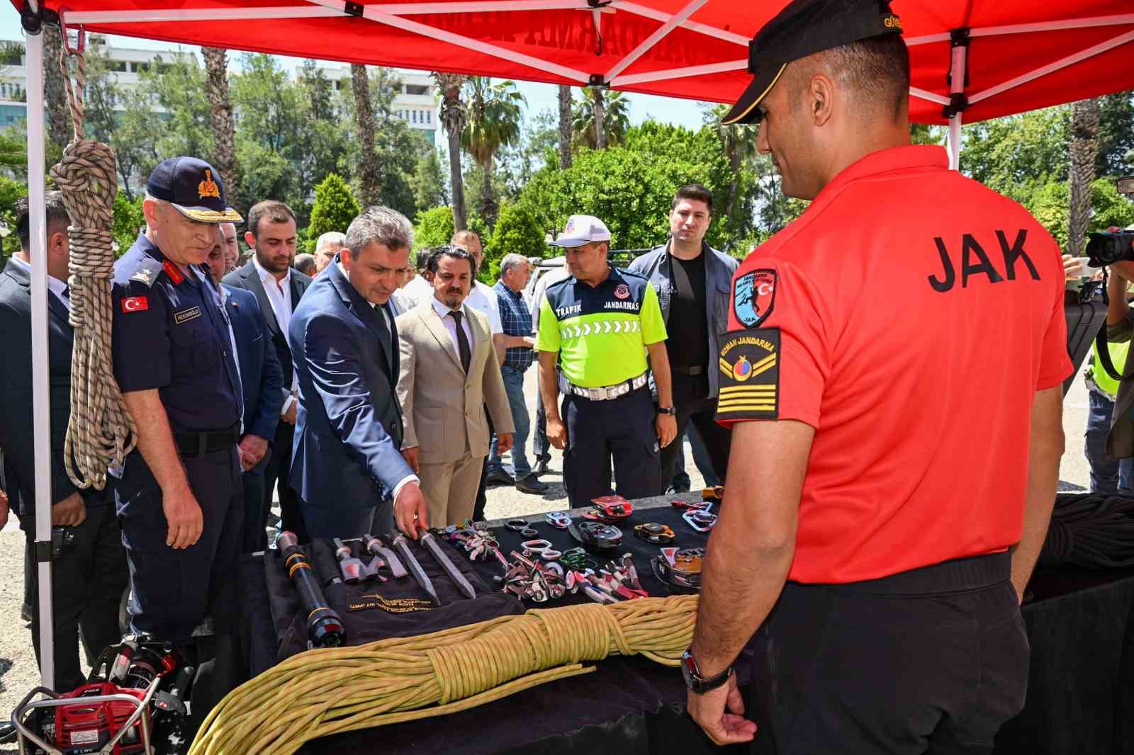 Vali Şahin: "Emniyet kemeri konusunda taviz vermeyeceğiz"