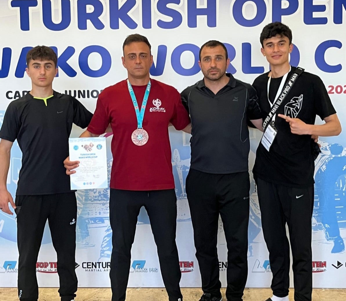 Uluslararası Kick Boks Dünya Kupası’nda Erzincanlı sporculardan derece
