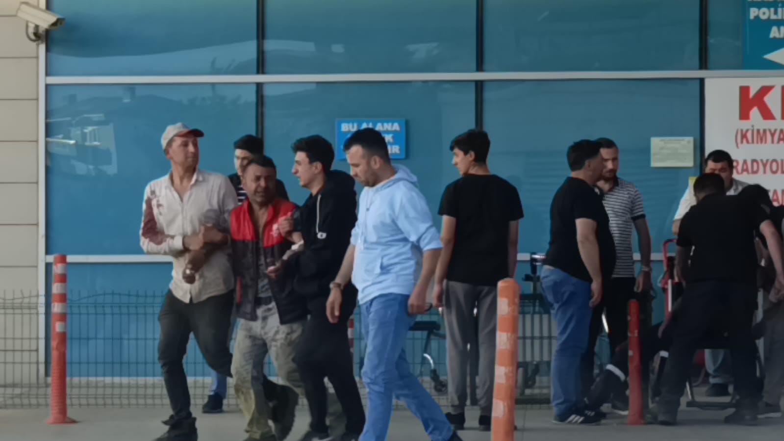 Büyük acı...Babasının kullandığı traktörün altında kaldı