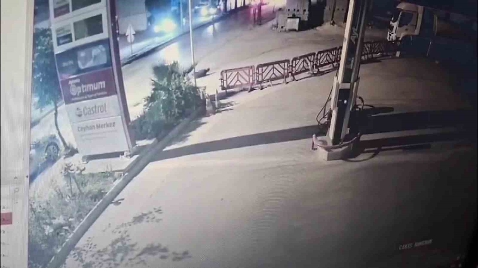 Sokakta karşılaştığı eski kocasını tabancayla vurdu... O anlar kamerada