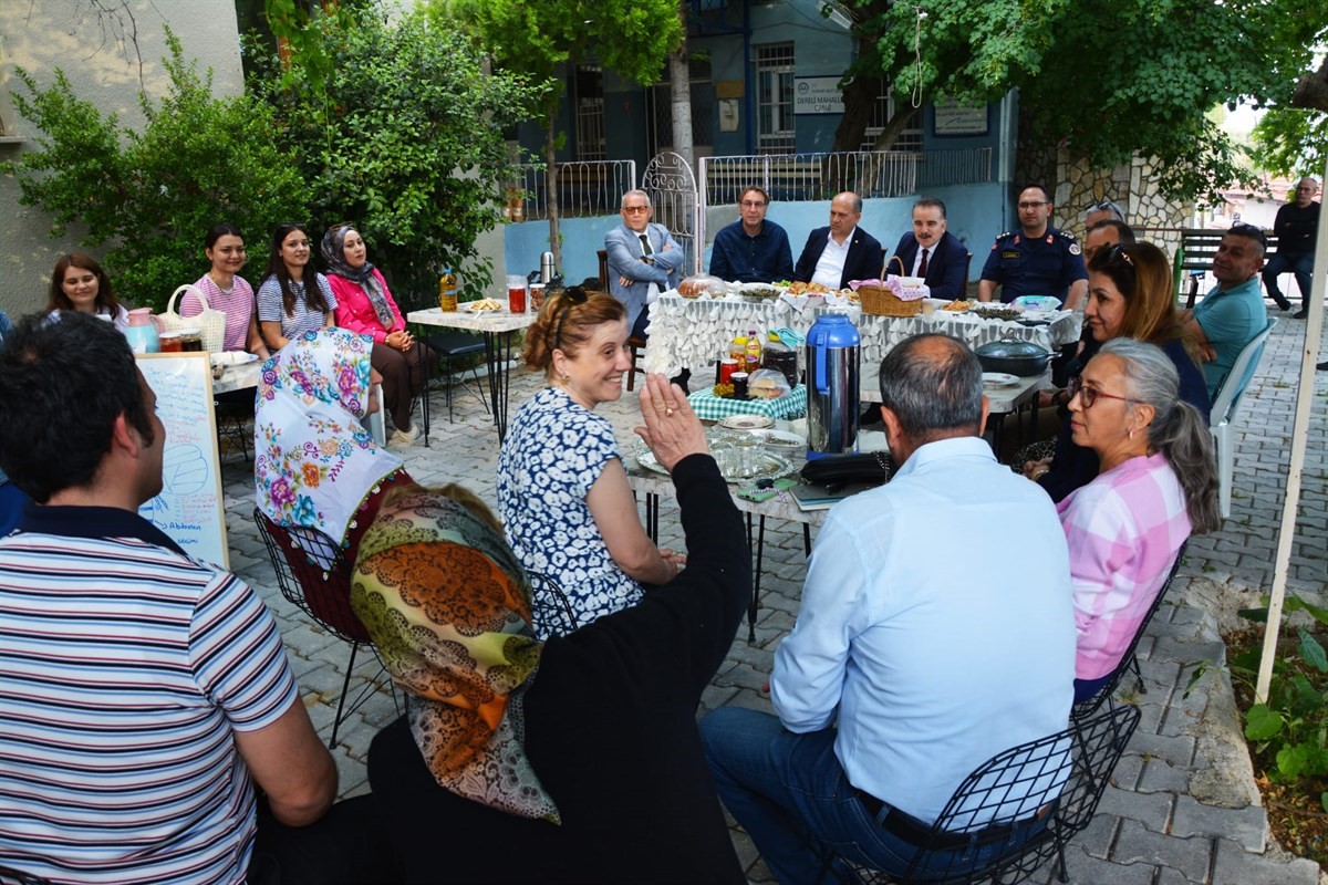 Dünya Arı Günü’nde Kaymakam Odabaş’tan anlamlı ziyaret