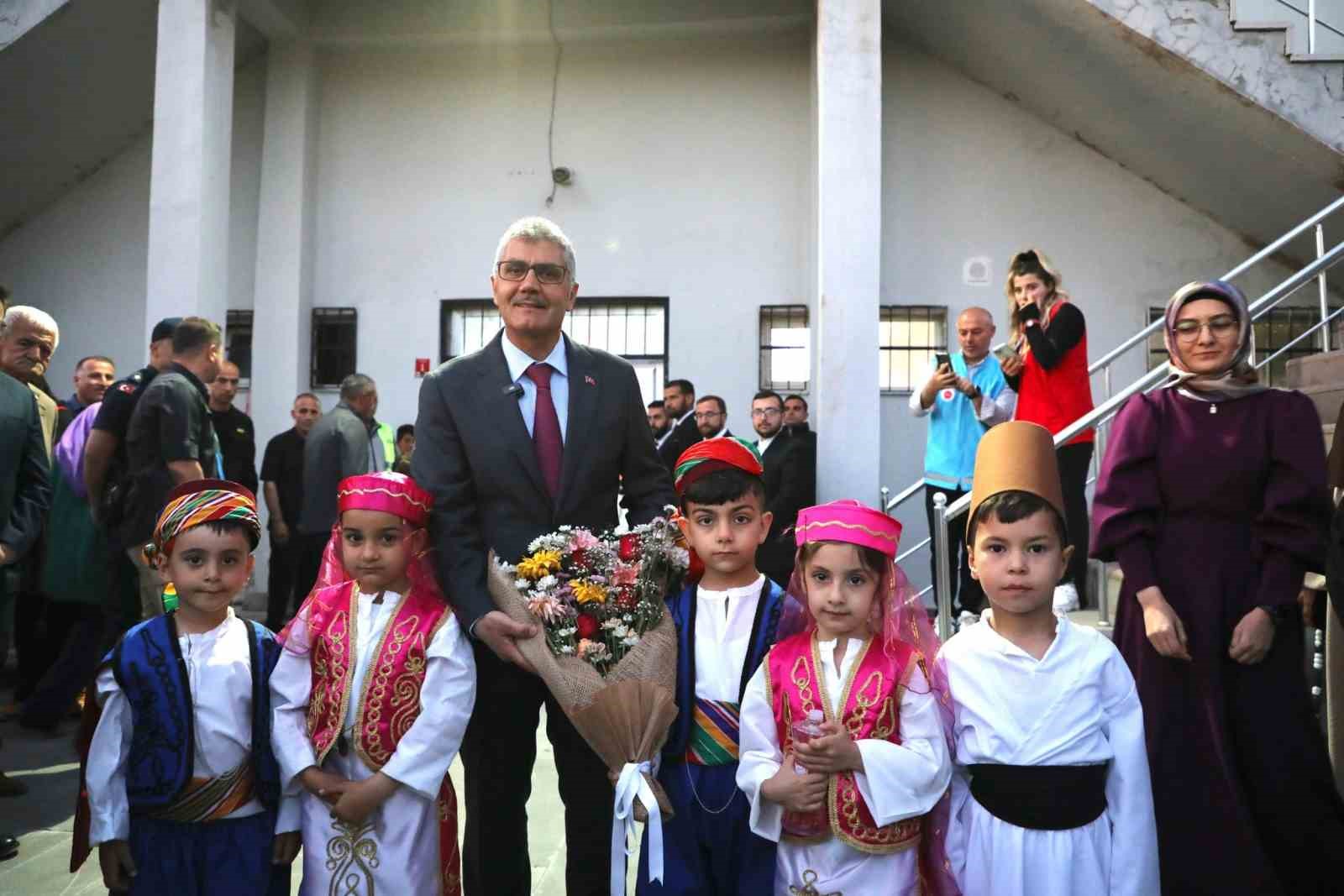 Minikler Kuran kursu mezuniyet sevinci yaşadı
