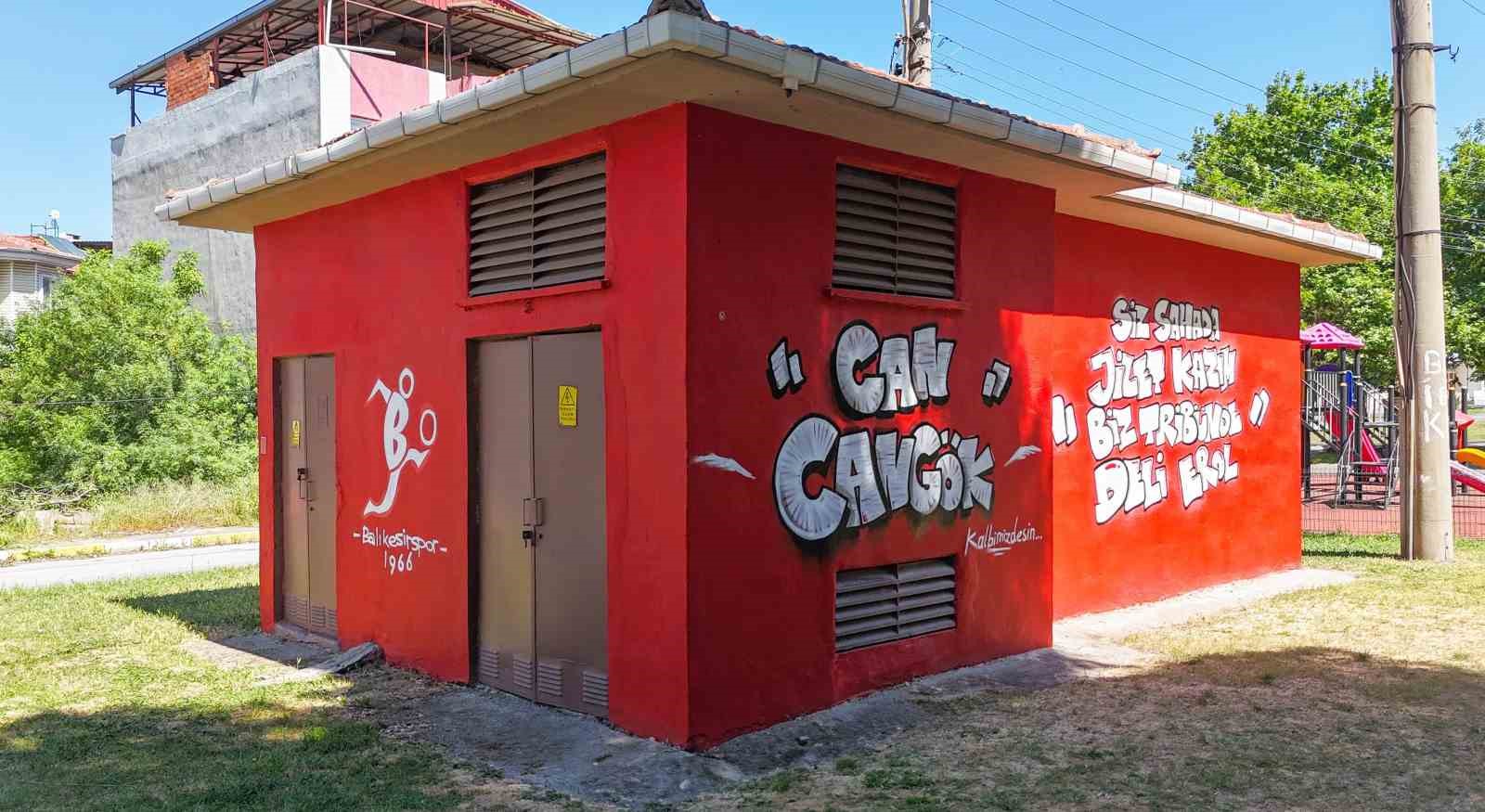 Balıkesirspor&rsquo;un efsane futbolcusu Can Cank&ouml;k&rsquo;e vefa
