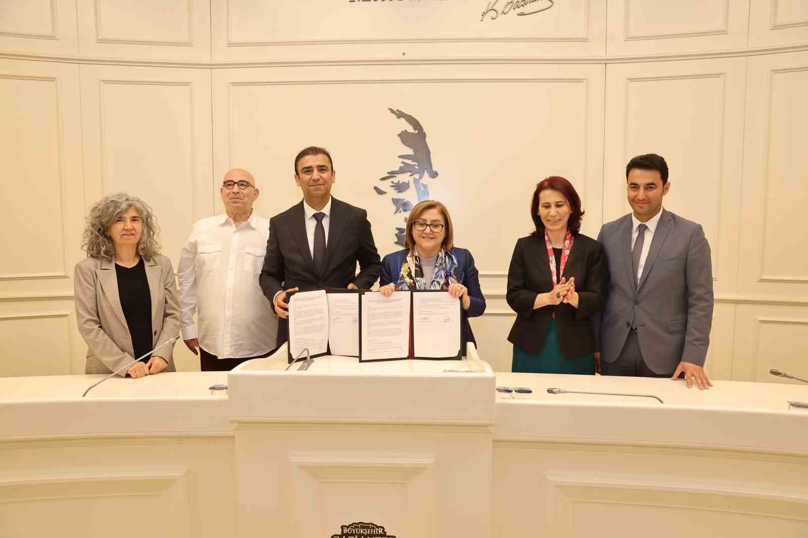 Gaziantep Büyükşehir’den sanatçı yetiştirme hamlesi
