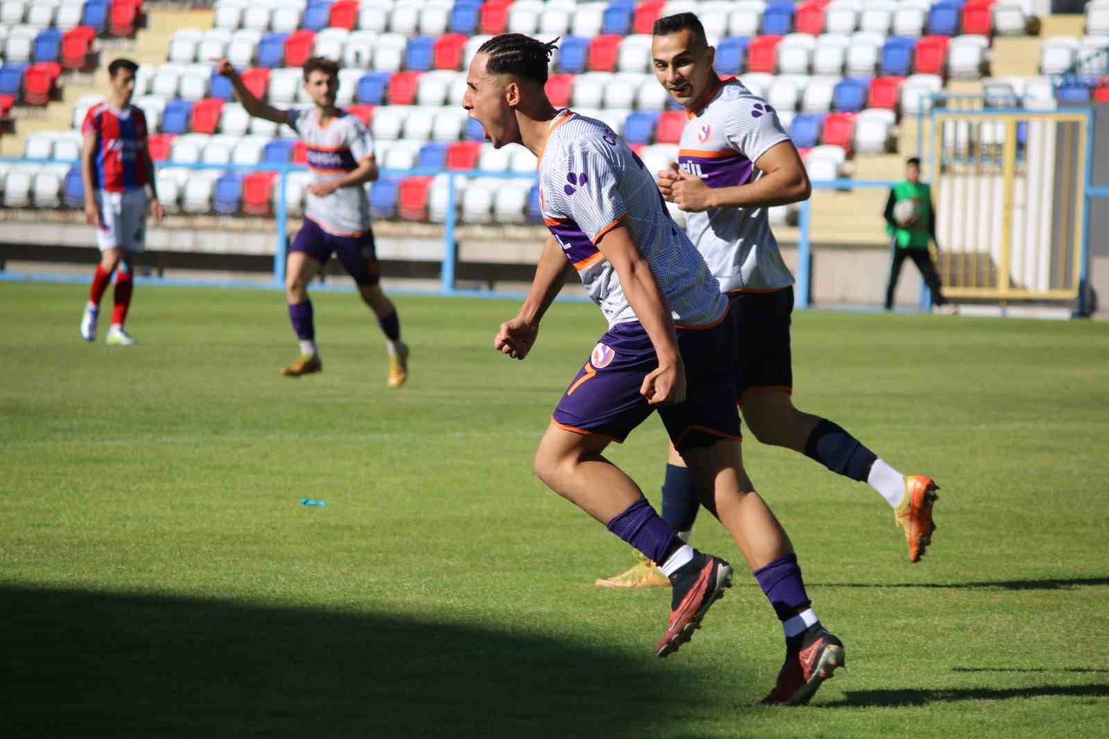 Karabük’te amatör lig final maçı sonrası saha karıştı
