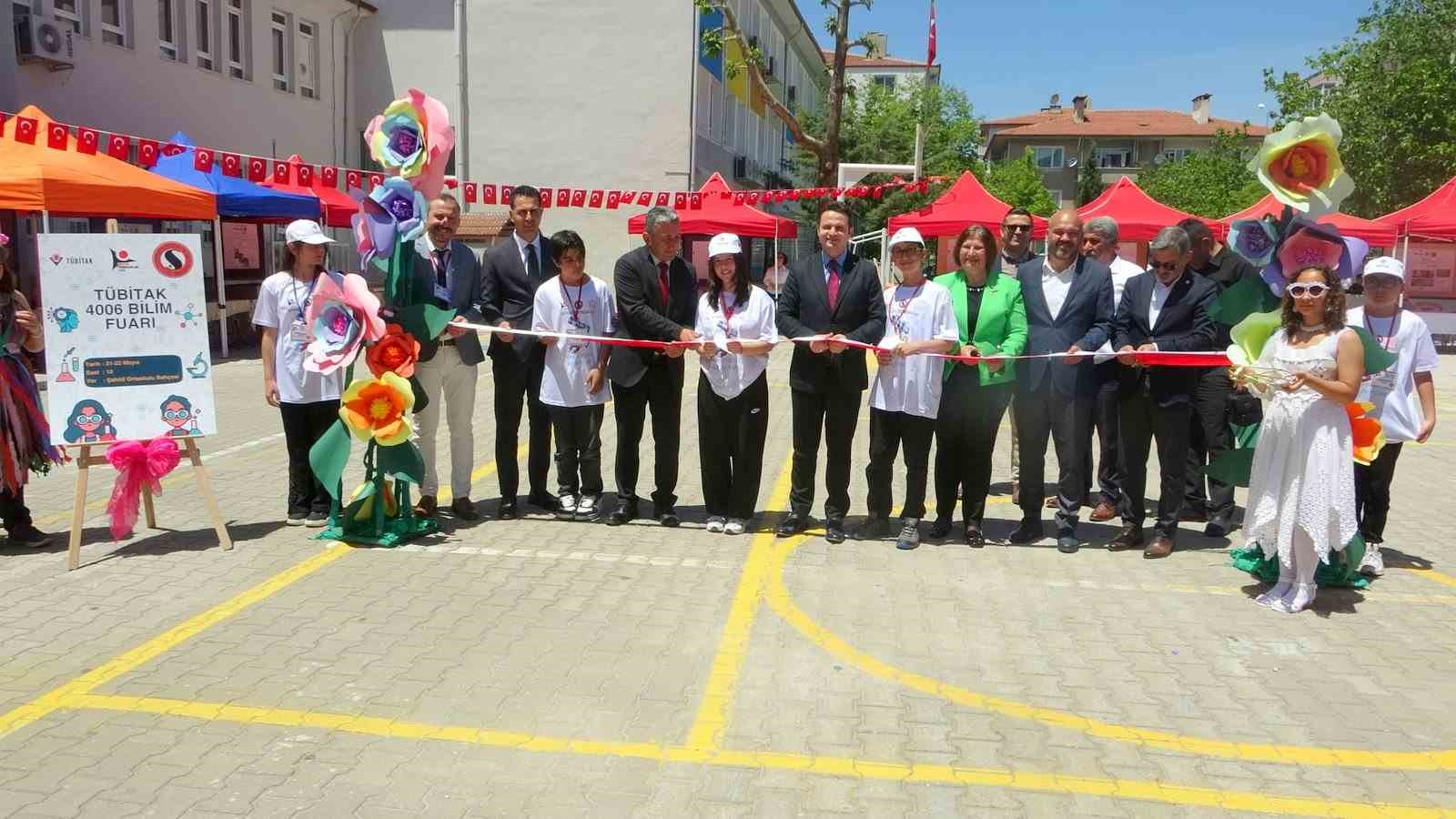 Muğla’da bilim fuarı açıldı