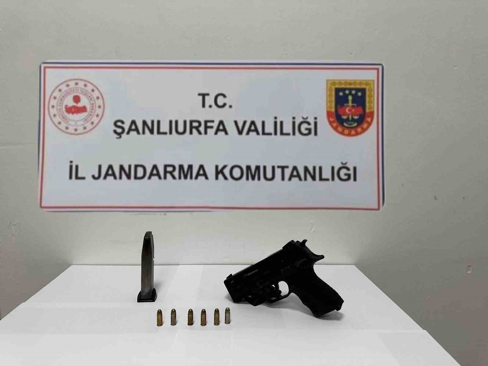 Şanlıurfa’da ruhsatsız silah operasyonu