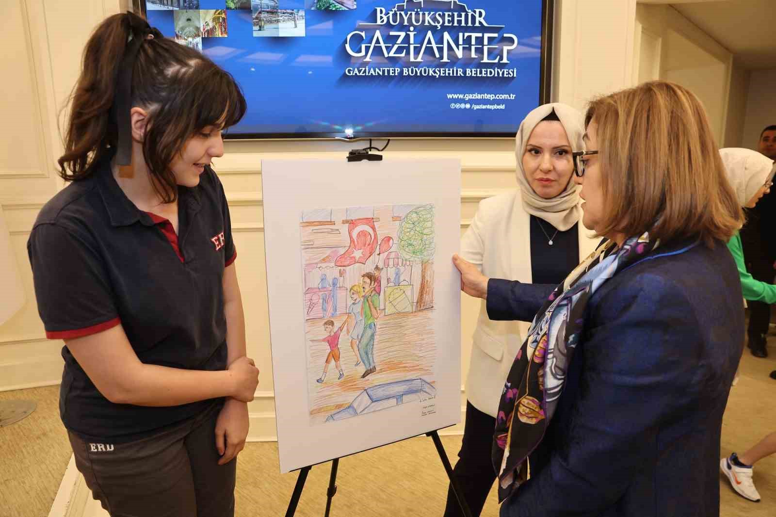 Gaziantep Büyükşehir’den sanatçı yetiştirme hamlesi