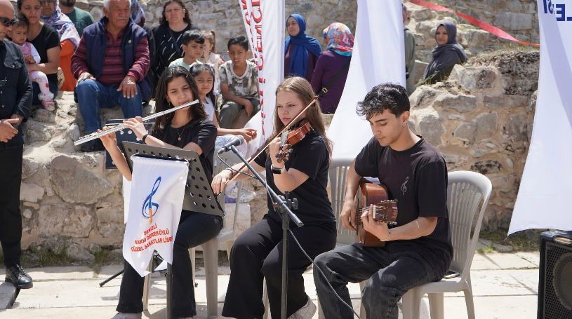Çardak Bilim Şenliğindeki projeler göz doldurdu