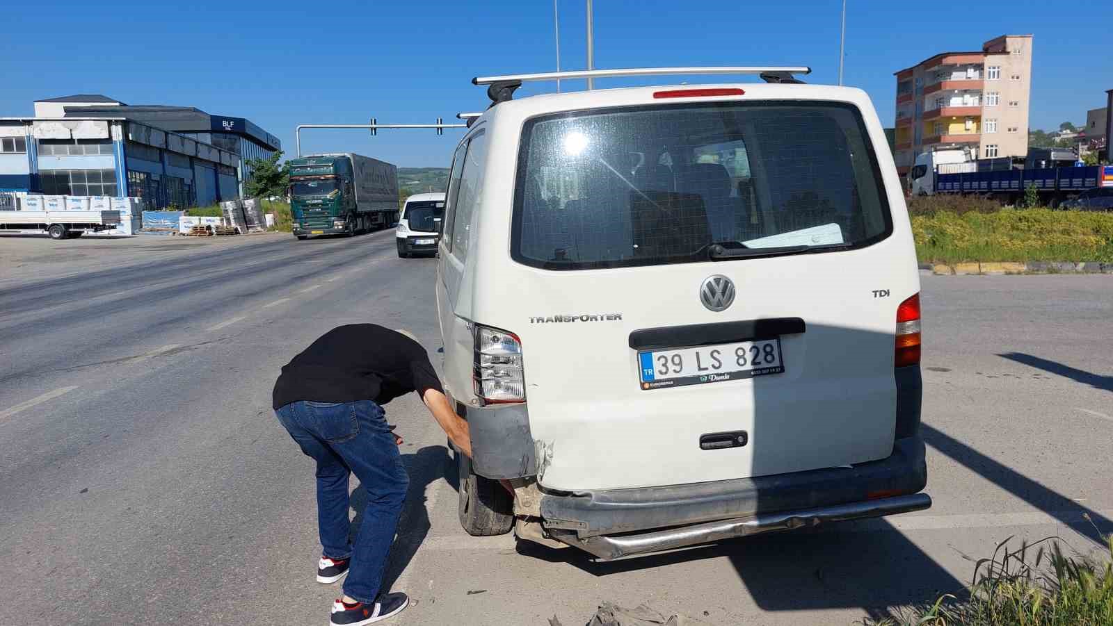 Cenaze yolunda kaza: 1 yaralı
