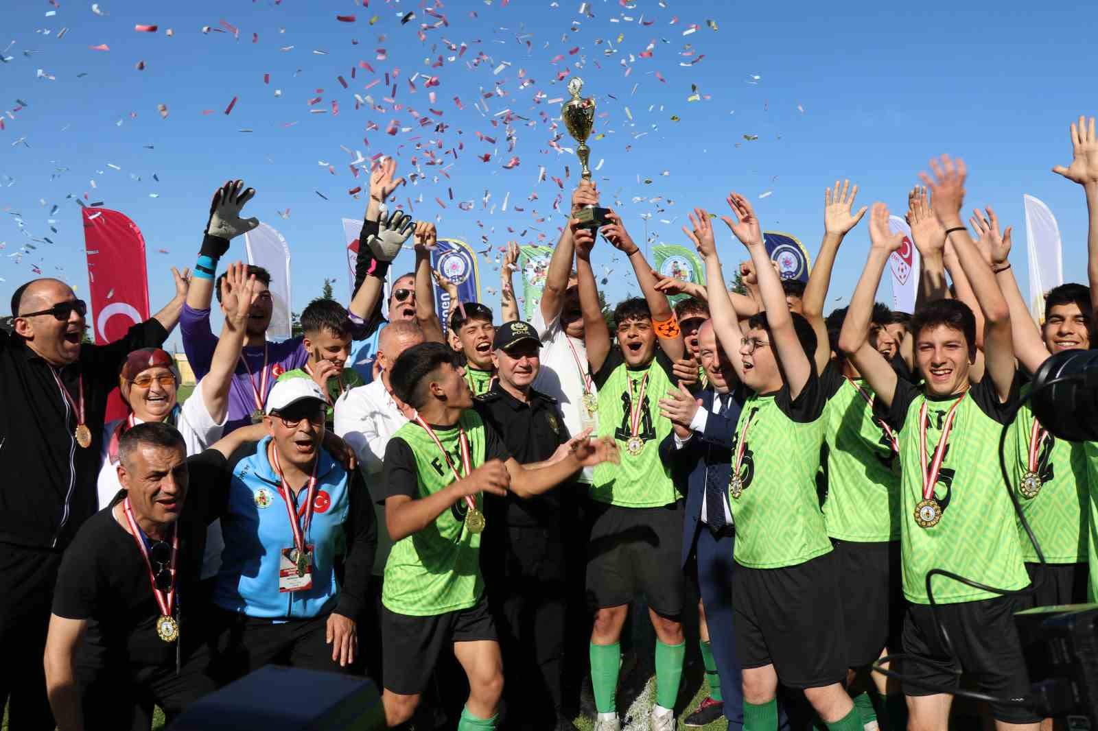 Mahallemde Maç Var’ın şampiyonu Fatih oldu