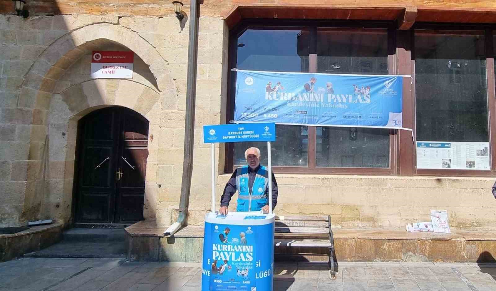 Bayburt&rsquo;ta kurban bağış standı kuruldu
