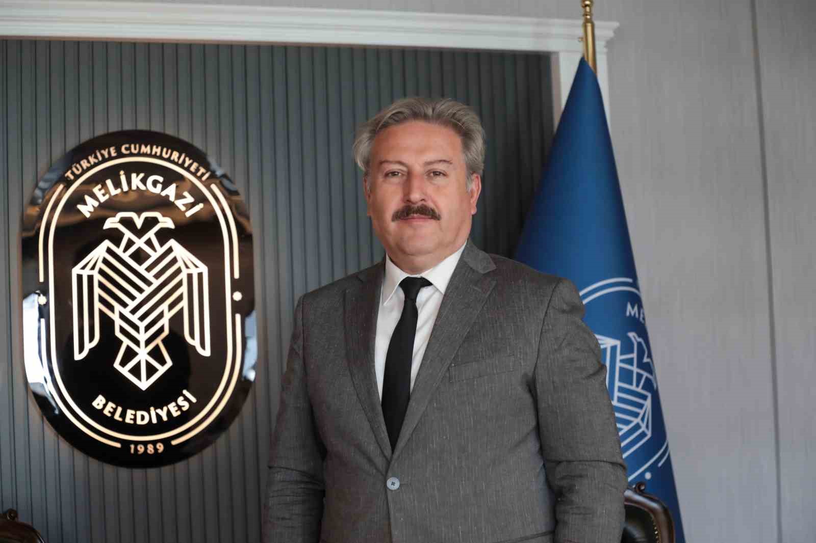 Başkan Palancıoğlu: "Vatandaşlarımızın ev sahibi olmaları için fırsat üstüne fırsat sağlıyoruz"