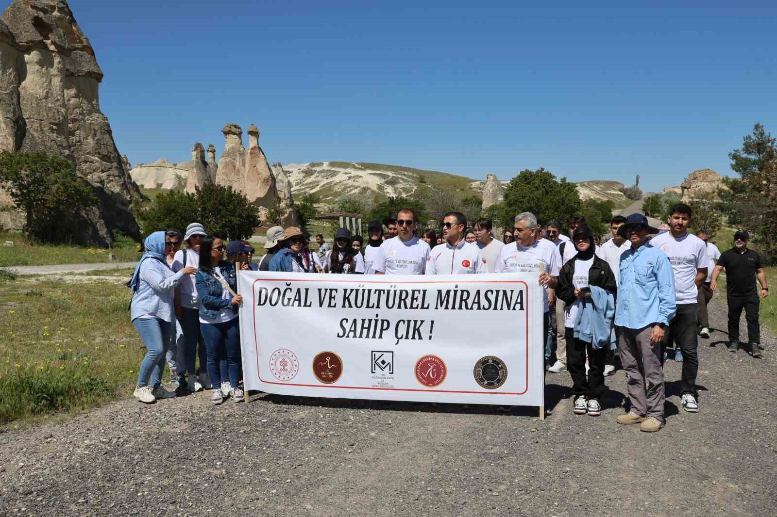 Doğal ve kültürel mirasına sahip’ sloganıyla 5 kilometre yürüdüler