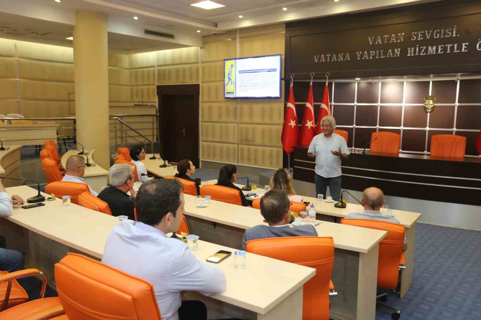 Kepez Belediyesi hizmet içi eğitimlerde hız kesmiyor