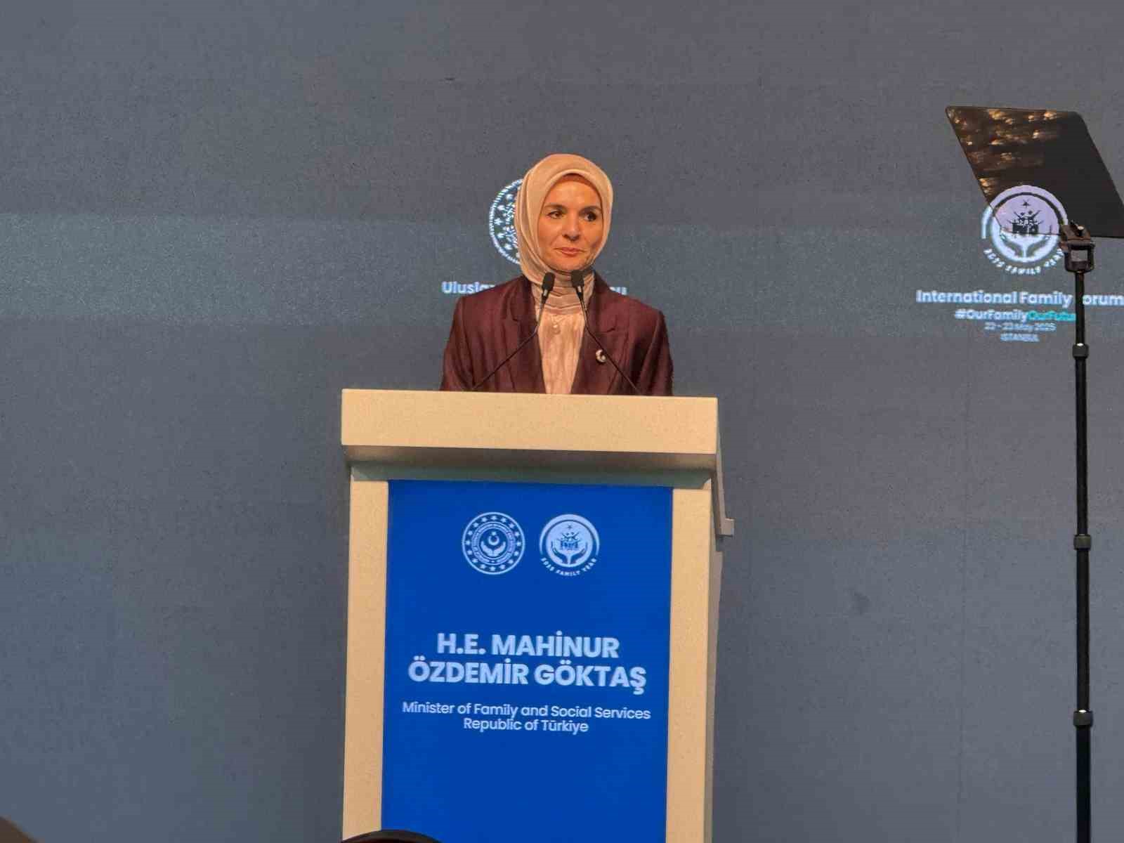 Bakan Göktaş: "Türkiye’de doğurganlık hızı tarihimizin en düşük seviyesi olan 1,48’e geriledi"