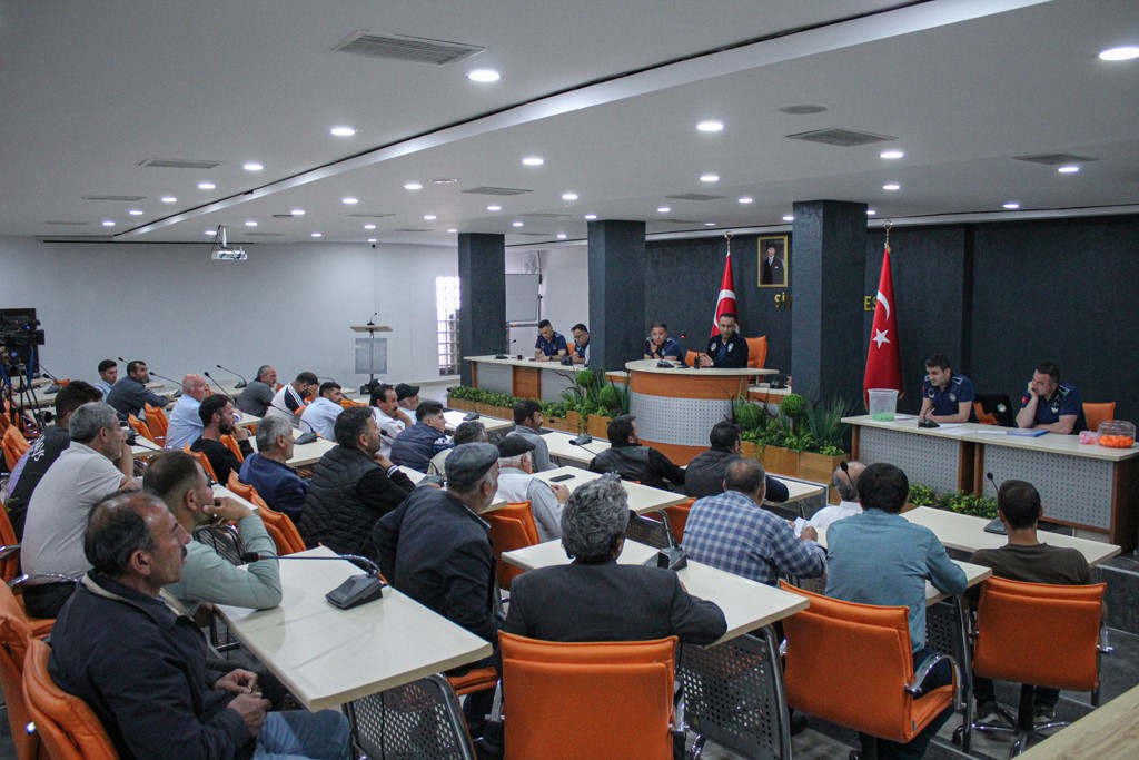 Sivas&rsquo;ta kurban satış yerleri i&ccedil;in kura &ccedil;ekimi yapıldı
