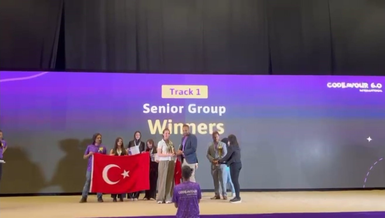 SANKO Okulları öğrencileri Yapay Zeka Yarışmasında dünya birincisi oldu