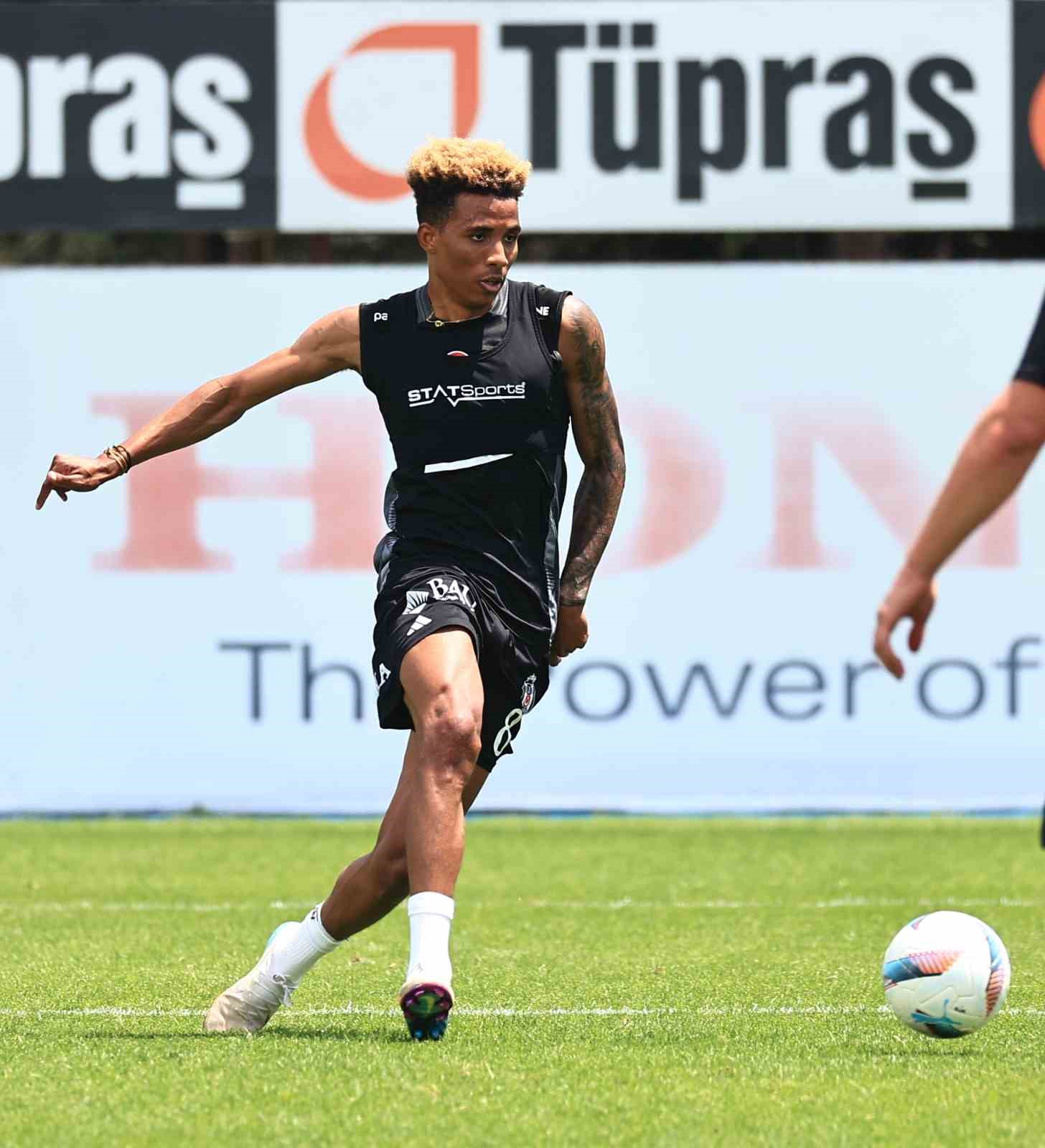 Beşiktaş, Rizespor maçının hazırlıklarını sürdürdü
