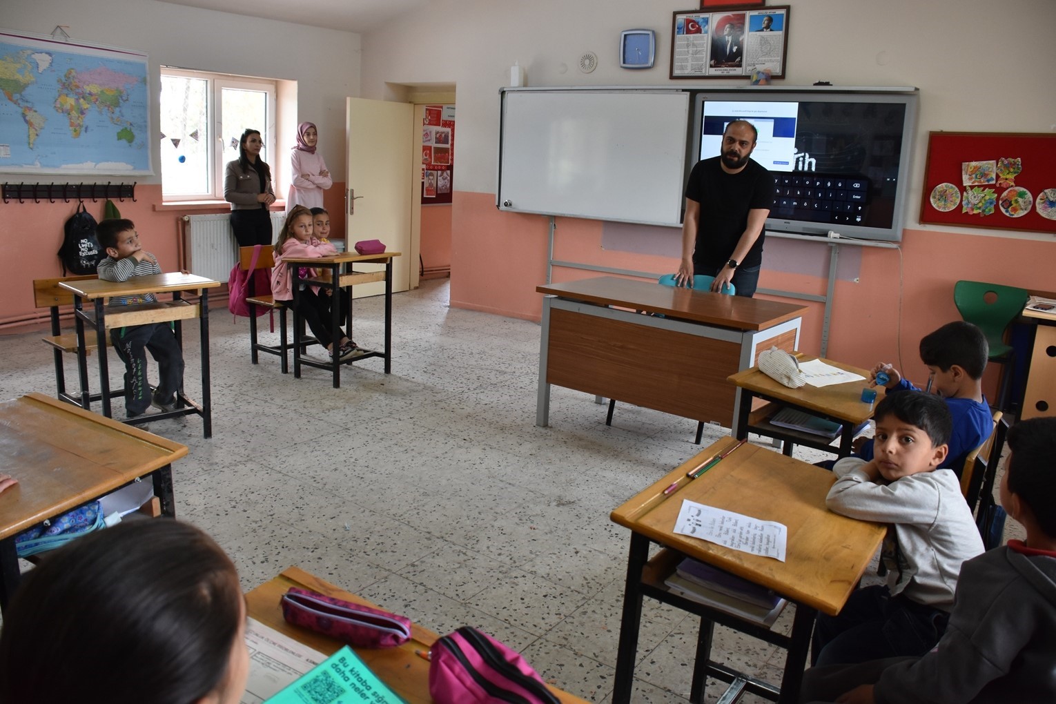 Başkan Çolakbayrakdar: "Türkiye’de ilkleri başaran çevre projeleriyle örnek olmaya edvam ediyoruz"