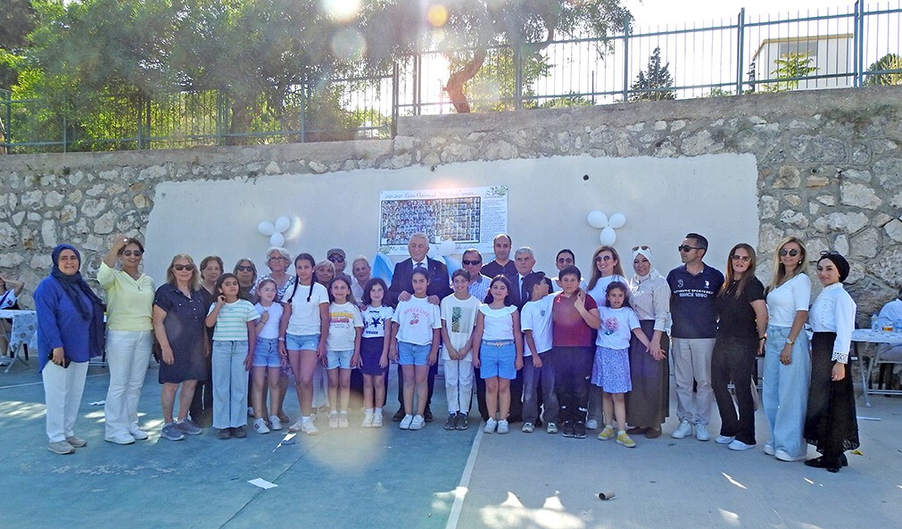 Çeşme 16 Eylül İlkokulu mezunları pilav gününde buluştu