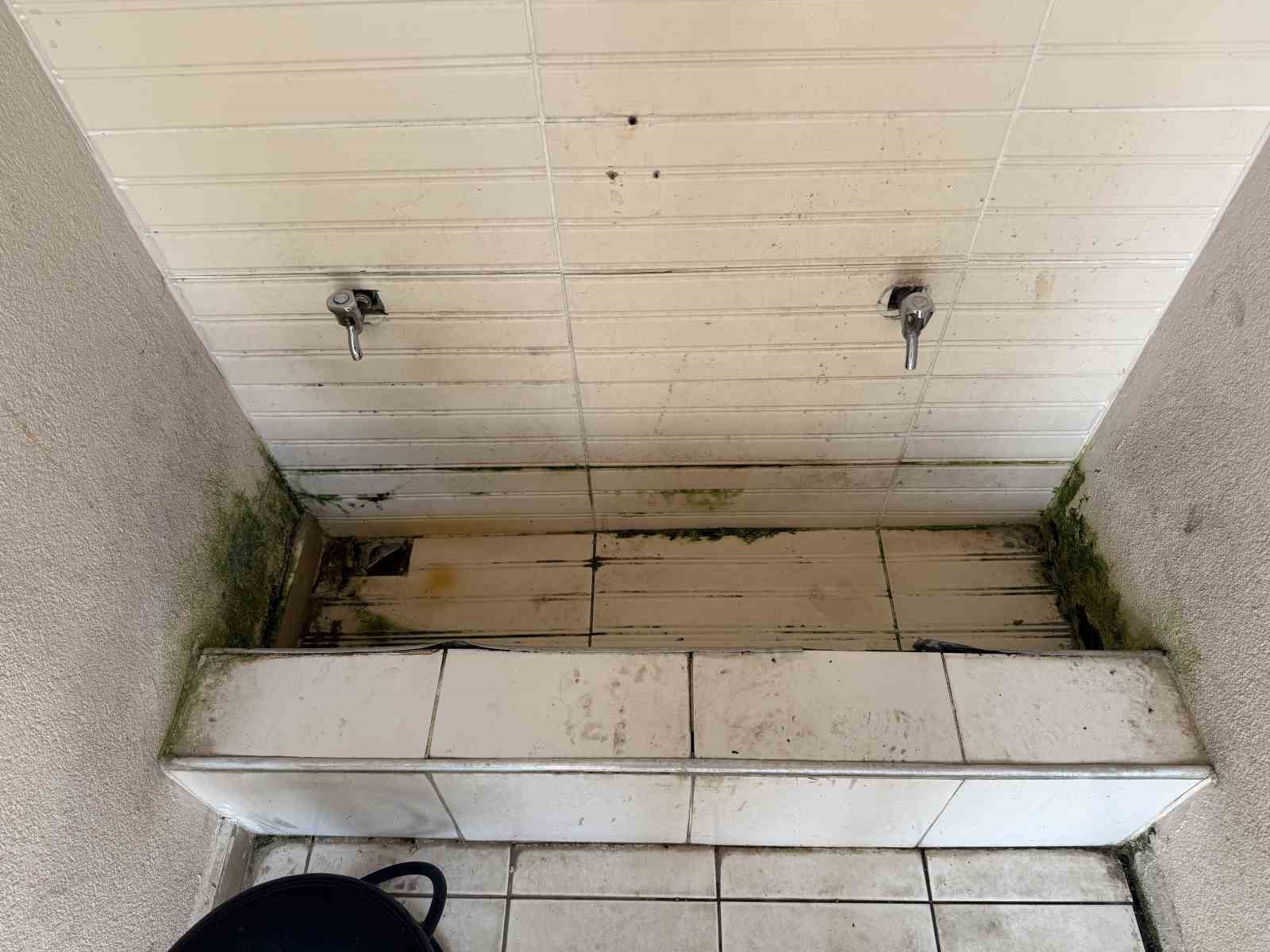 Doğa harikası bakımsızlığa terk edildi