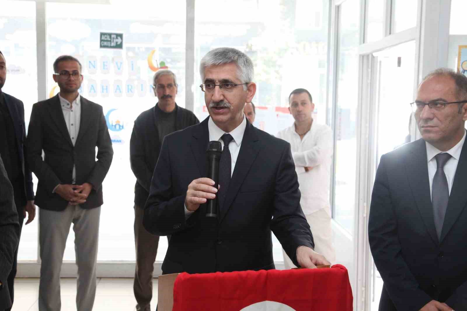 Bakan Yardımcısı Yılmaz: "Ahlat Cumhurbaşkanlığı Külliyesi bilim yuvası oldu"