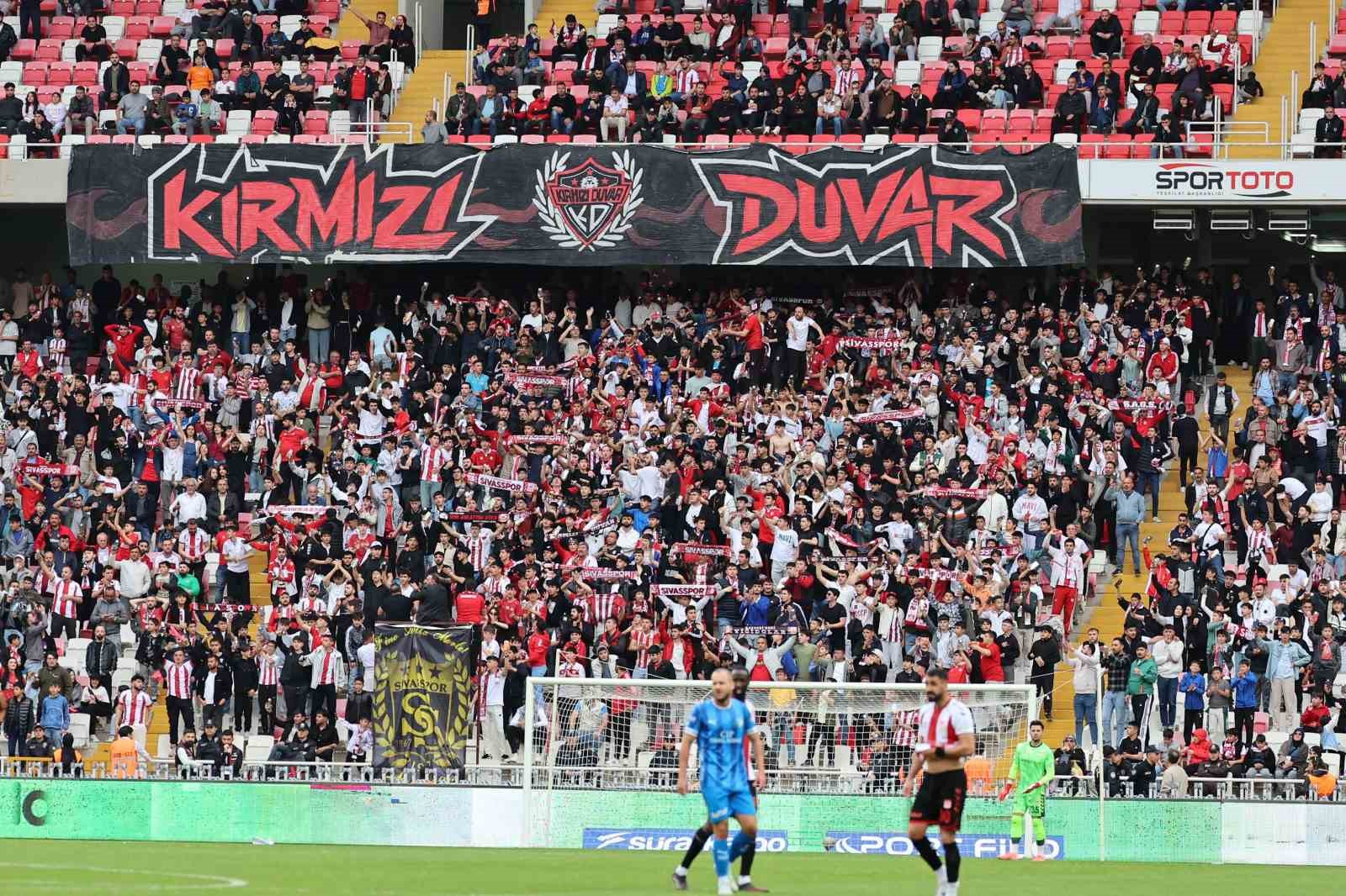 Sivasspor taraftarından savcılığa suç duyurusu