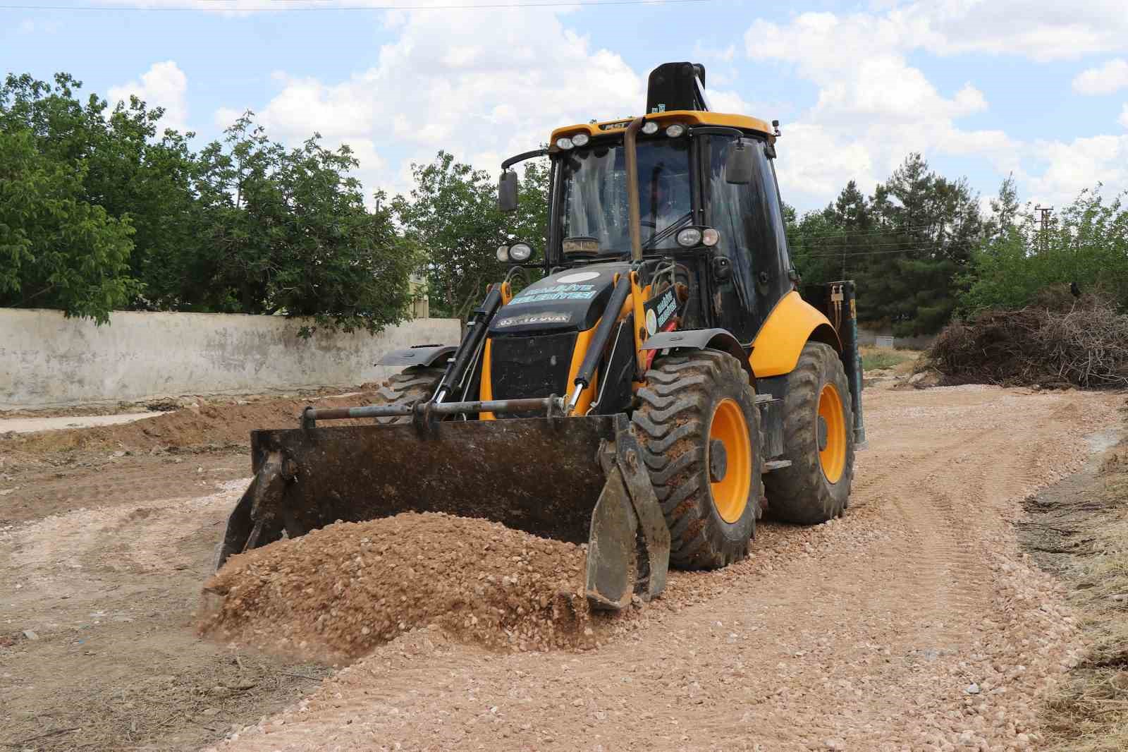 Kırsalda hizmet atağı sürüyor