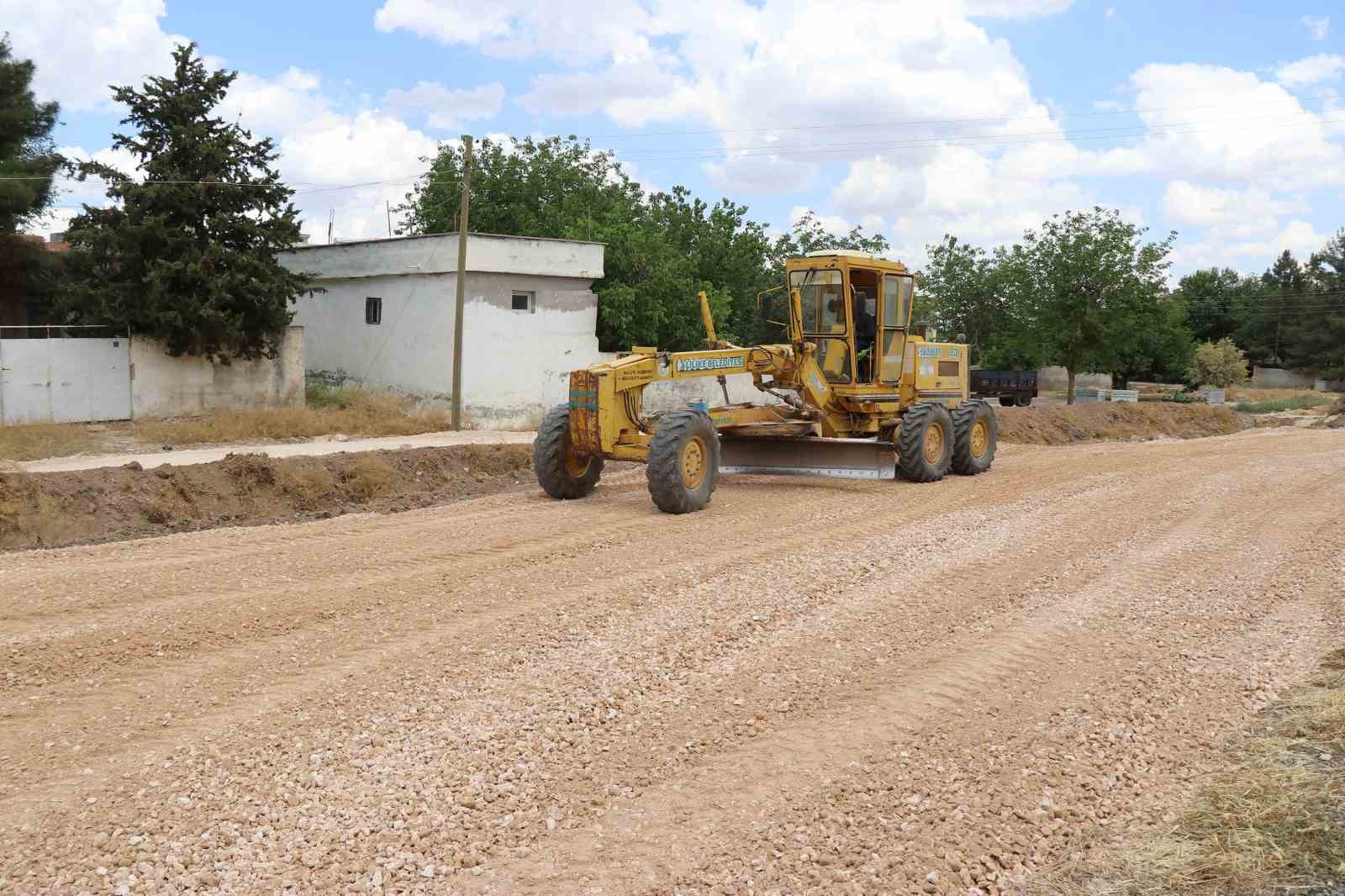 Kırsalda hizmet atağı s&uuml;r&uuml;yor
