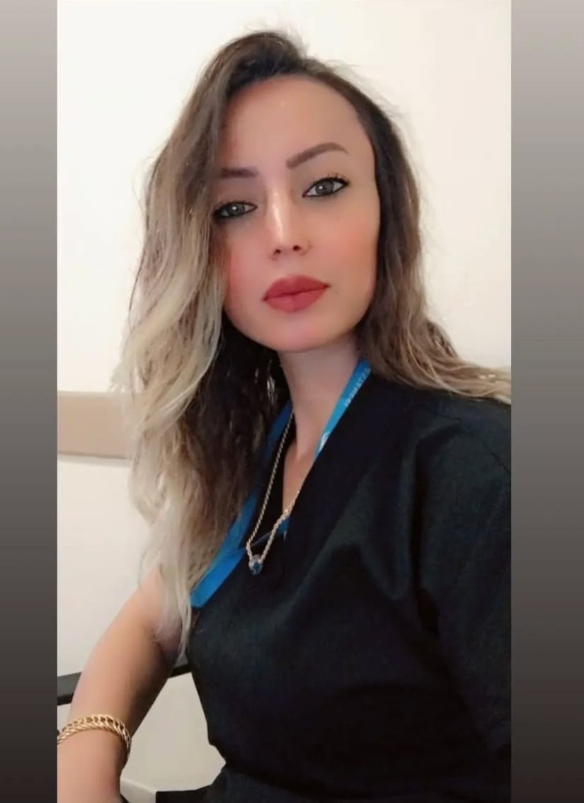 Eski eşinin öldürdüğü sağlık çalışanı son yolculuğuna uğurlandı