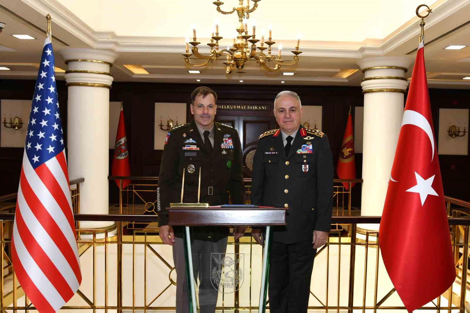 Genelkurmay Başkanı Gürak, ABD Avrupa ve Afrika Kara Ordusu Komutanı Donahue ile görüştü