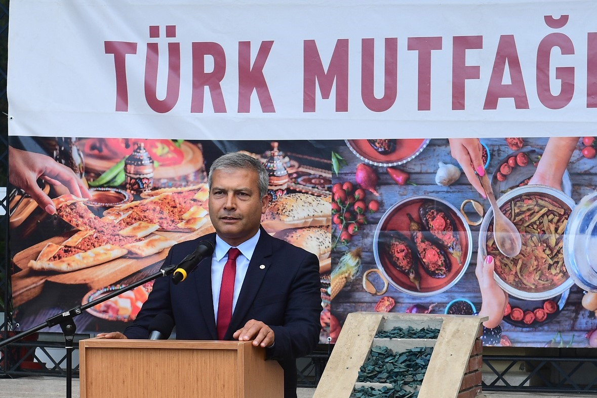 Anadolu &Uuml;niversitesi&rsquo;nde &rsquo;T&uuml;rk Mutfağı Haftası A&ccedil;ılış Etkinliği&rsquo; ger&ccedil;ekleştirildi
