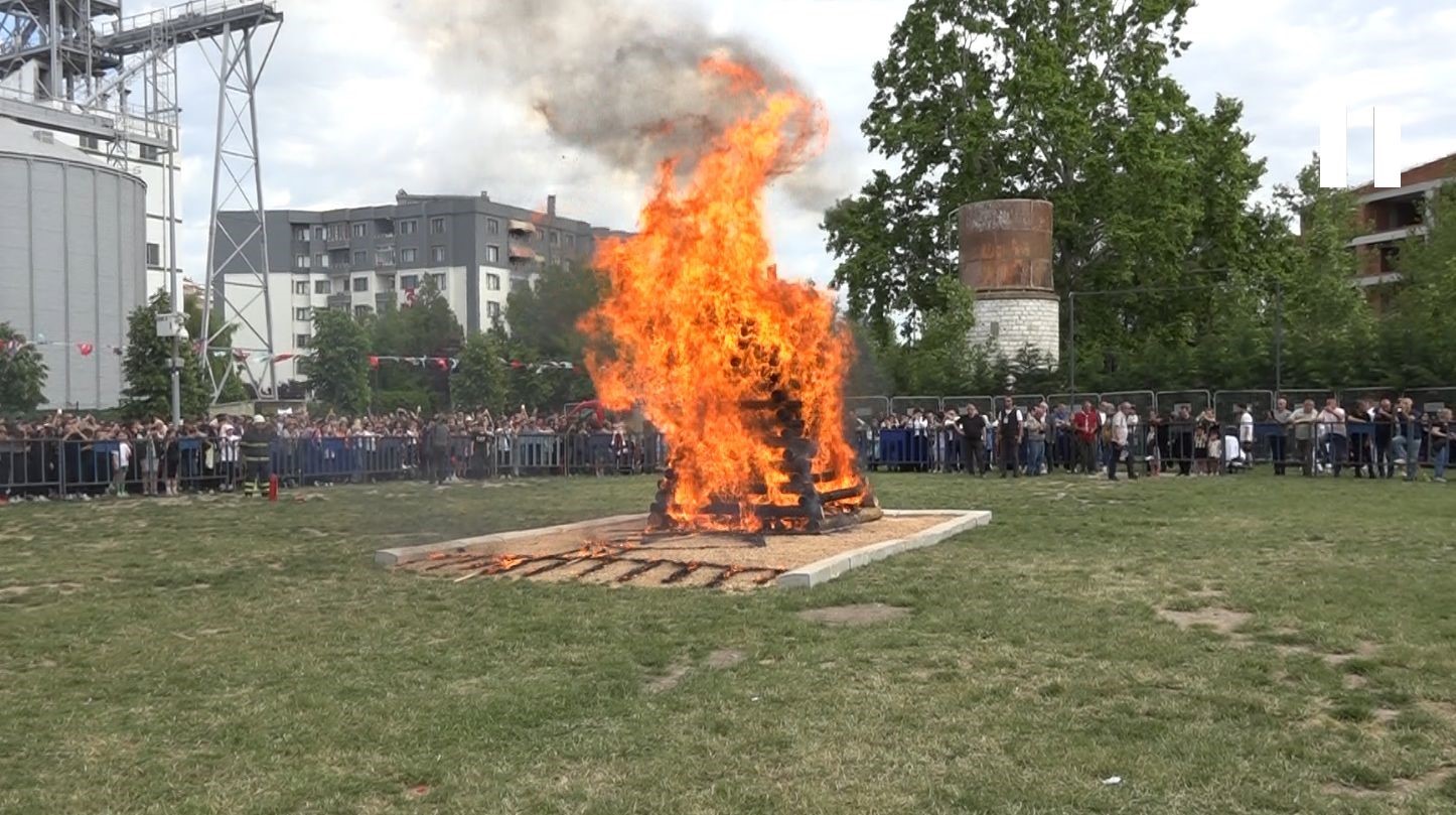 Kırklareli 31. Karag&ouml;z K&uuml;lt&uuml;r Sanat ve Kakava Festivali başladı
