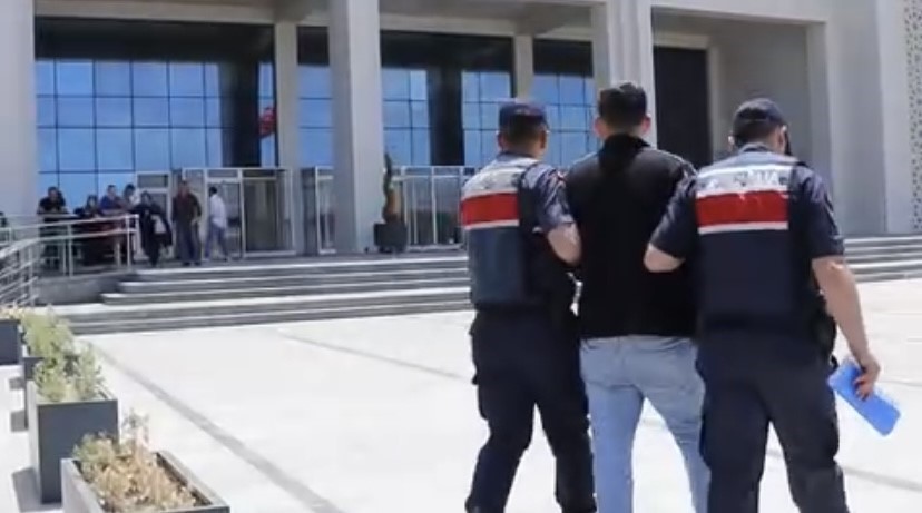 Çanakkale’de iş yerini kurşunlayan şüpheli tutuklandı