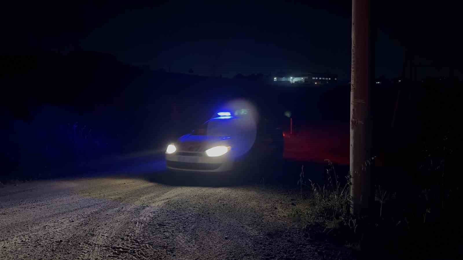 Kuyuda hareketsiz bulunan 3 kişi için kurtarma çalışması başlatıldı
