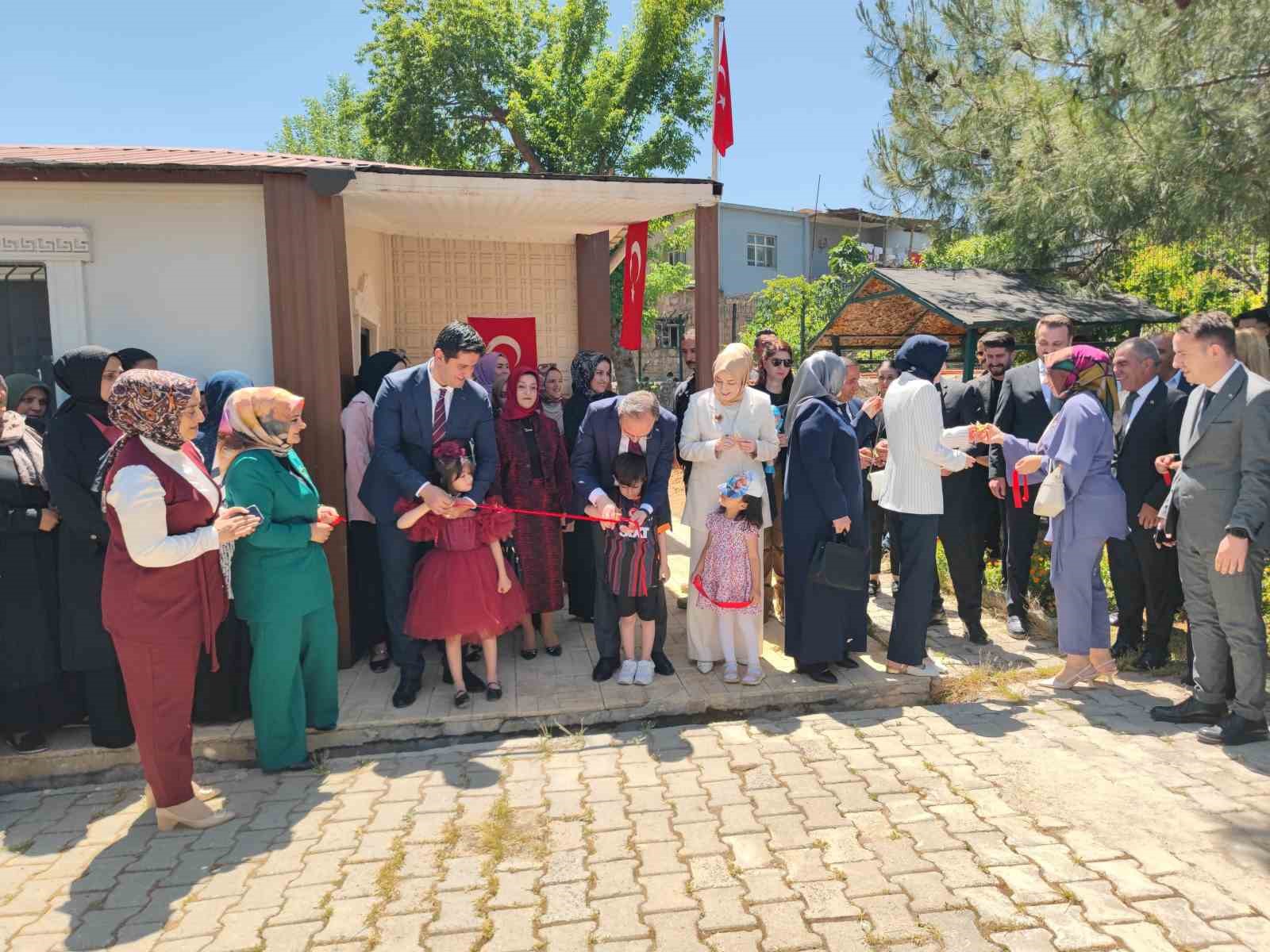 Eruh’ta kadın taziye evi hizmete açıldı