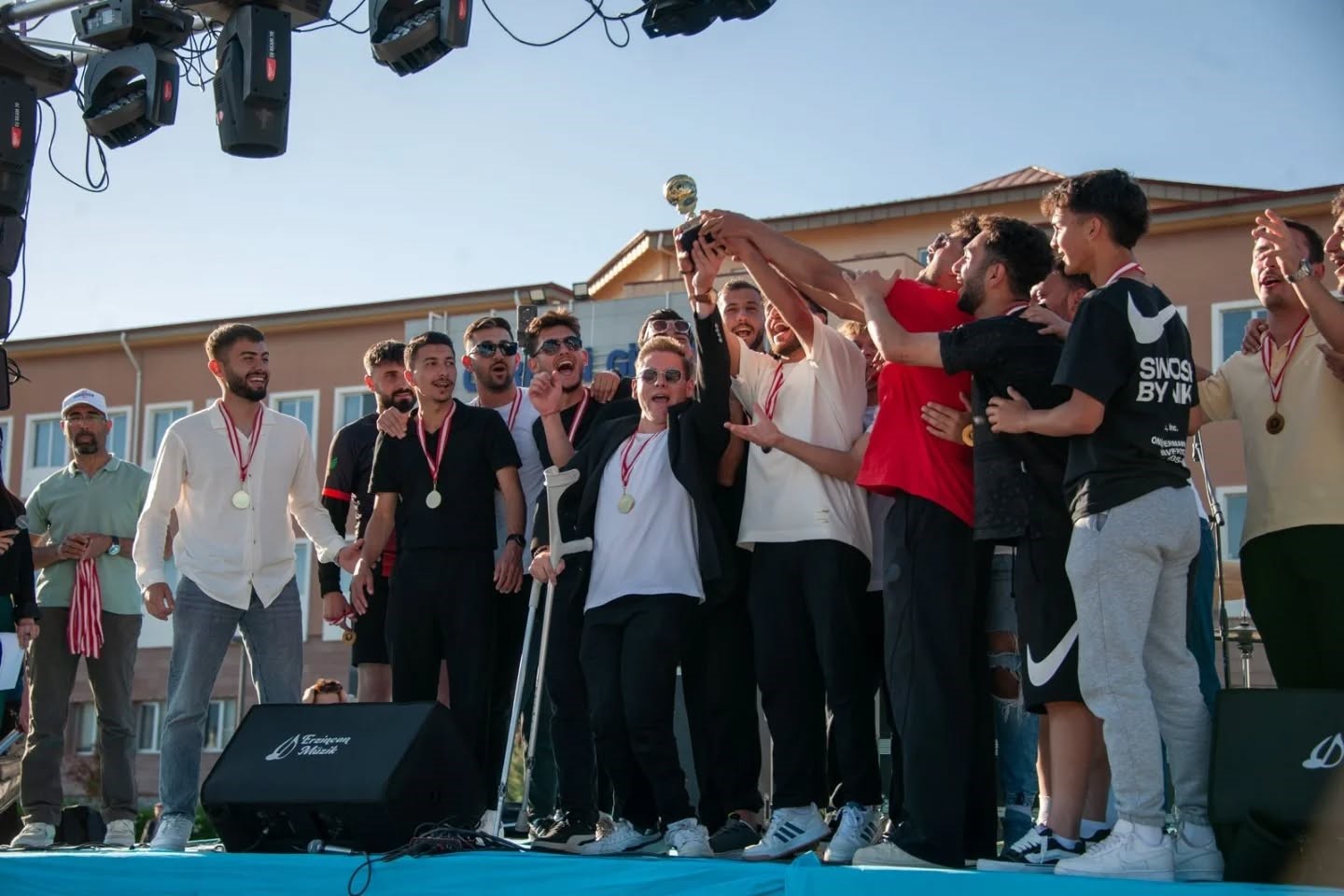 Bahar Şenlikleri spor müsabakalarıyla coştu